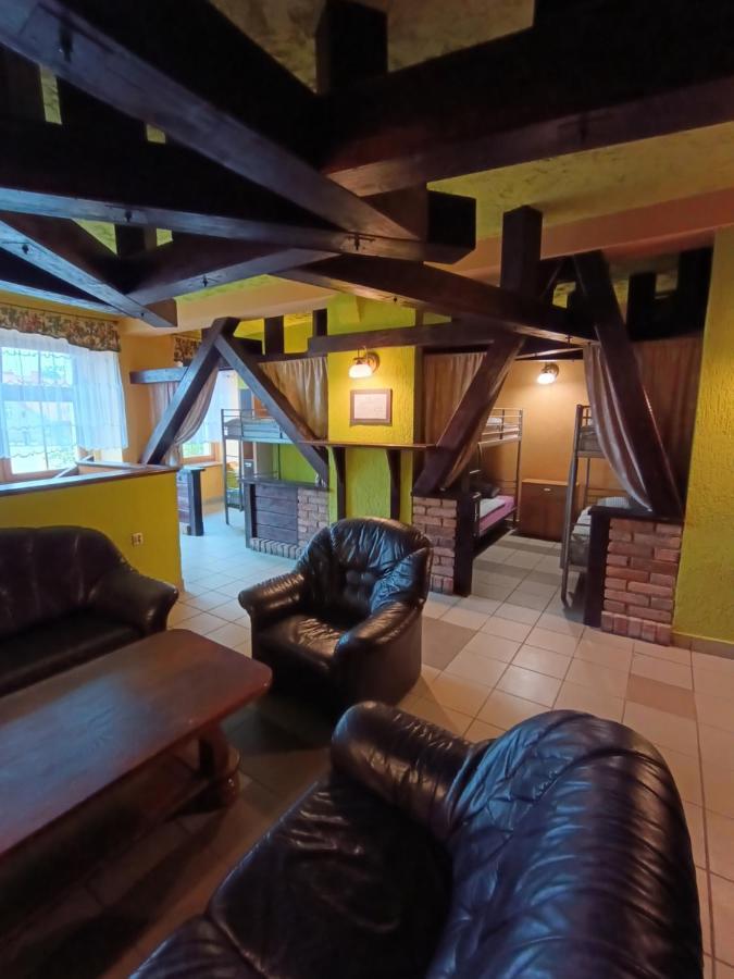 Studio Nad Kanalem Kłodzko Exterior foto